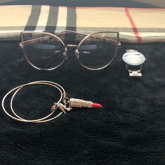 Gold glasses - Picture 2 of 2